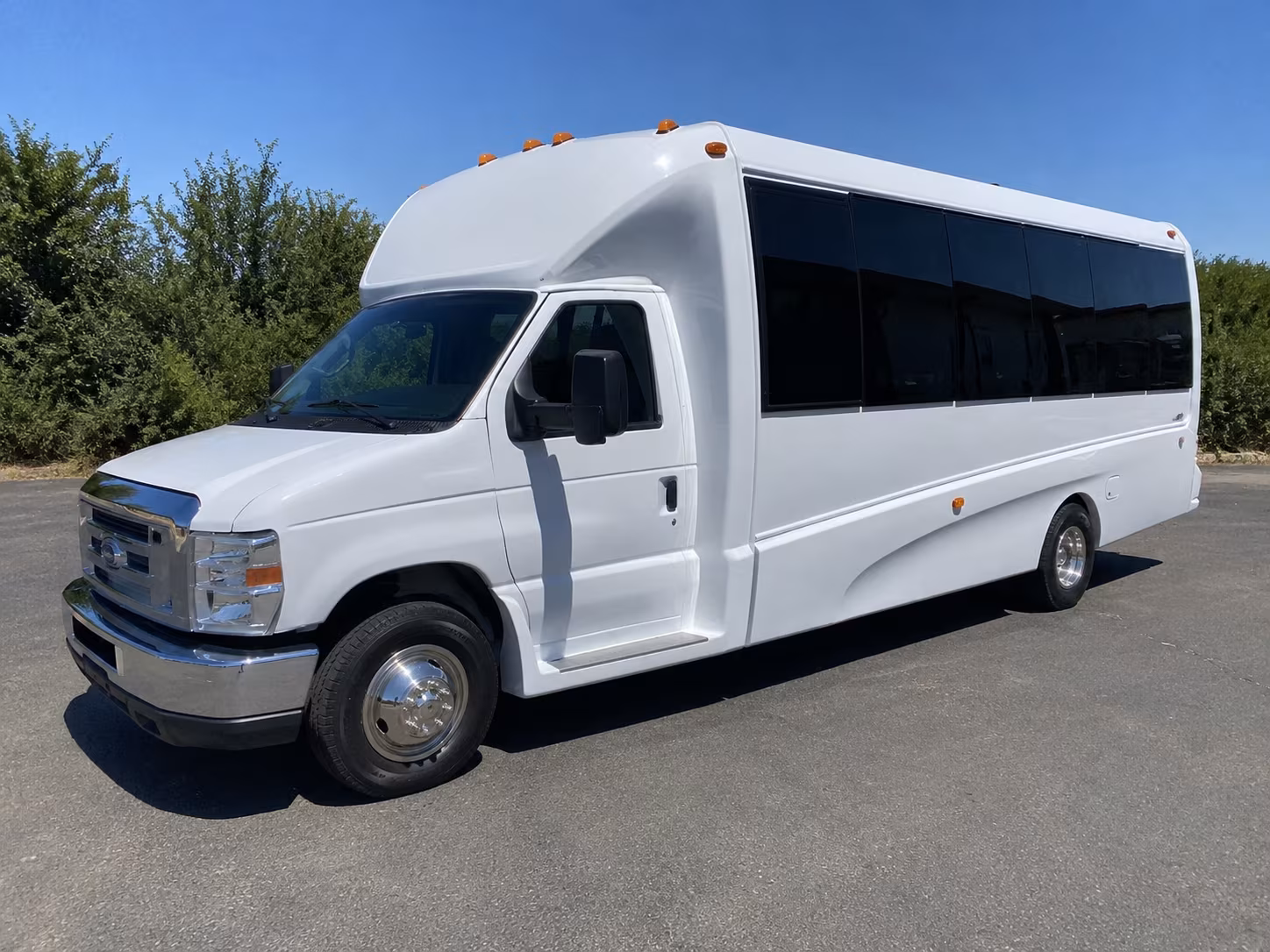 Bellevue Winery Tour & Pub Crawl Transportation group transportation