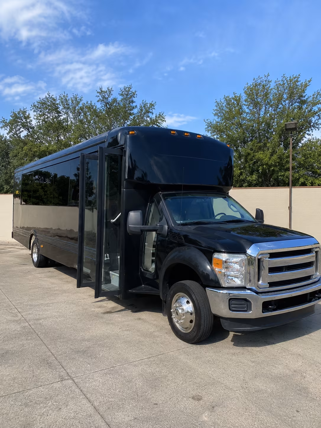 Bellevue Winery Tour & Pub Crawl Transportation route planning