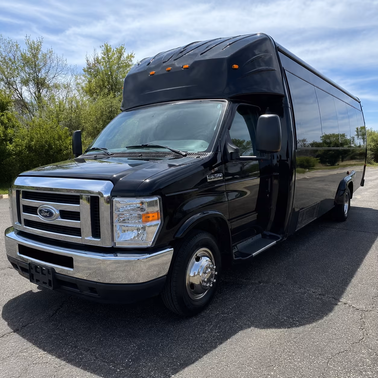 Federal Way Winery Tour & Pub Crawl Transportation