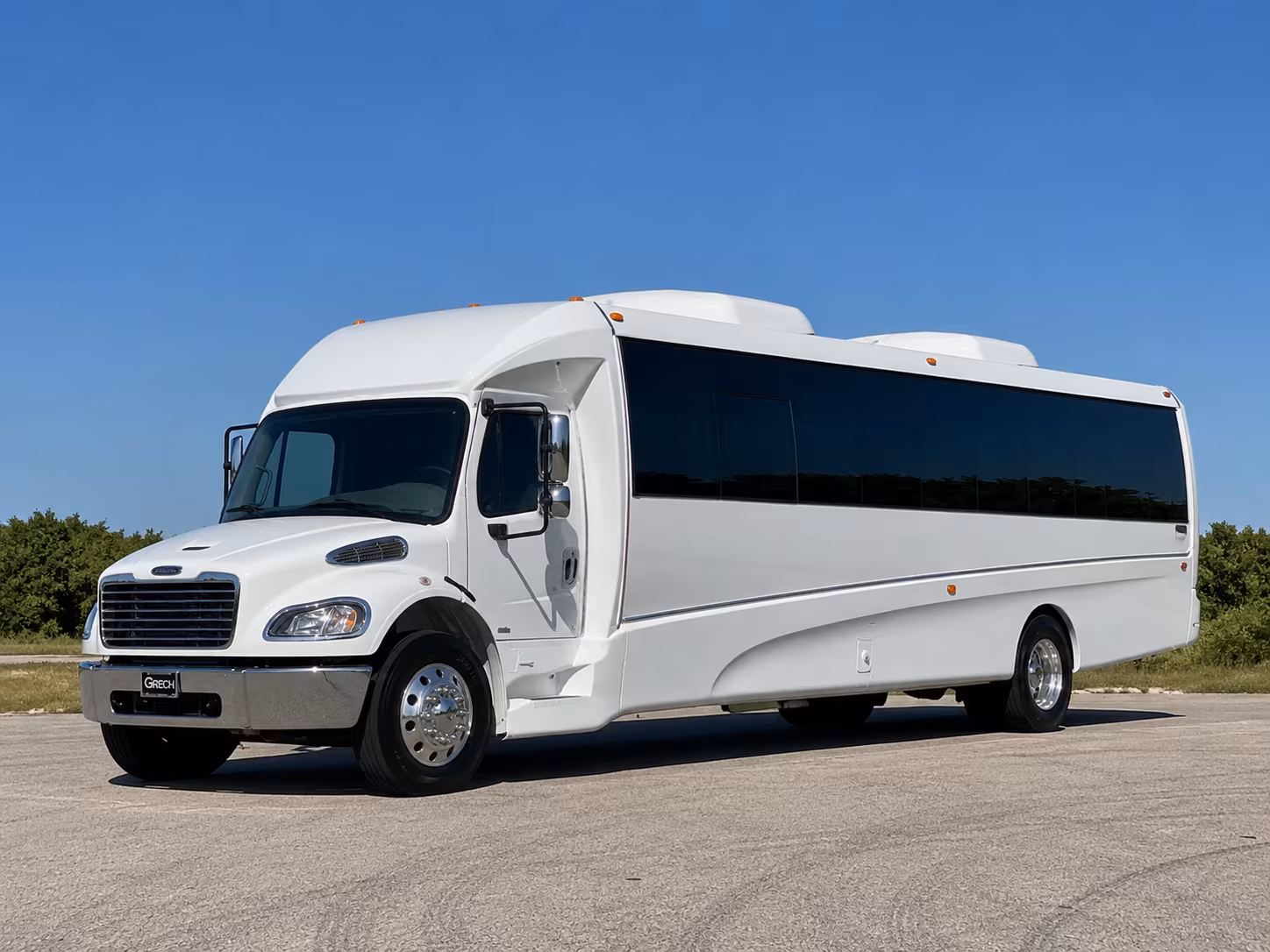 Kirkland Birthday, Sweet 16, & Quinceañera Party Bus Rentals
